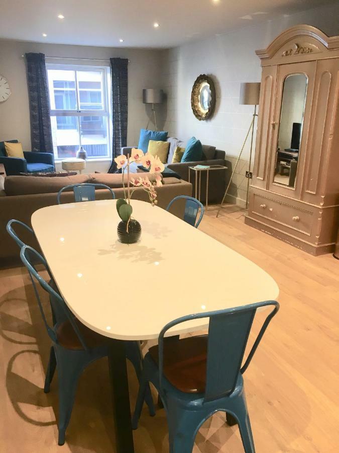 Apartment Blue River, Parking Subject To Availability York