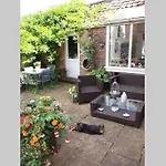 Self-Contained Annex - Beautiful Village Near York