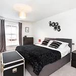City Center Apartment South Bank