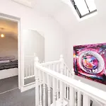 John\'S House