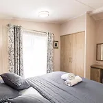 Bluebell Lodge With Hot Tub
