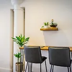 3 Cocoa Suites