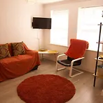 York City Centre, Recently Renovated 2 Bedroom Flat