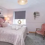 Victoria Retreat
