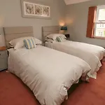 Ascot Cottage
