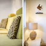 Strand House- Long Stays Only