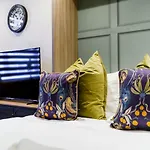 Entire Apartment - No. 47 - The Cosy Collection Ltd