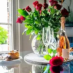 The Parlour At Dukes Townhouse