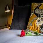 The Chambers At The Dukes Townhouse