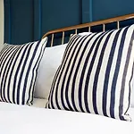 The Bishy By Chateau Anna, York City Centre & Free Parking