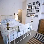 Cosy Little Home Just Outside York City Walls