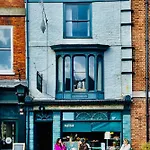 Micklegate Apartment