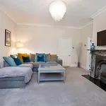 George Street Boutique Apartments With Free Parking
