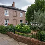 George Street Boutique Apartments With Free Parking