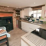 Crumble\'S Hideaway