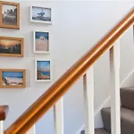 Walking Distance To Racecourse And City Centre
