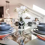 Apartment 4 - The Crescent