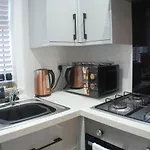 Townhouse With Private Parking