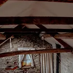 Quirky Tiny Home In York Moors