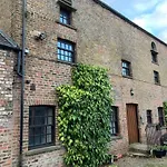 Studio 3B The Carriage House York 6M Village Location
