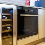 Cocoa River - Two Bed, Two Bath With Allocated Parking