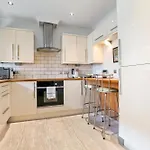 Lovely Apartment In Central York - Pass The Keys