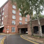 48 Cocoa Suites, York City Centre
