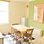 Newly Renovated City Centre Flat - Pass The Keys