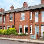 Montrose House