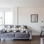 Stay Zeni, Ouse Court York Contemporary 2 Bed Flat