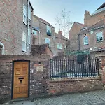 Aldwark Mews Haven