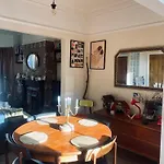 Characterful Victorian Terrace With Parking 10 Min Walk To The City