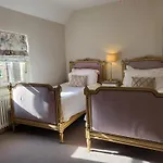 14 St Saviours Place, York