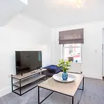Knavesmire Mews 3 Bedrooms-Free Parking