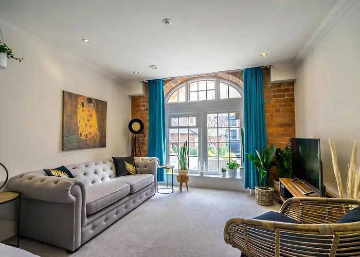 3 Cocoa Suites