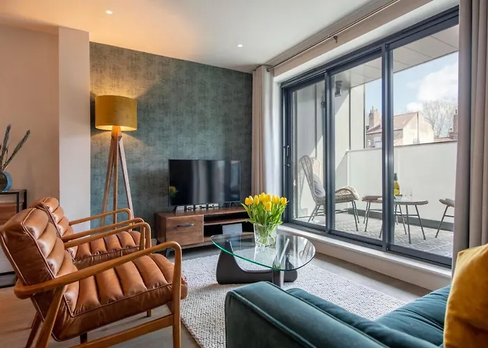 The Quadrant - The Larsen Suite