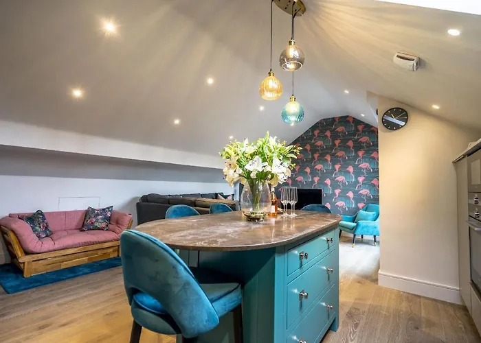 The Quadrant - The King Suite