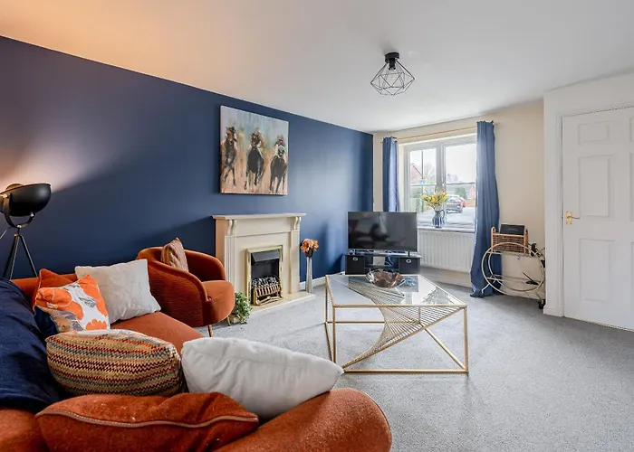 Quiet 3 Bed Hse, Sleeps 5 Free Prkg-3 Cars, York City 10Mins, Contractor Friendly