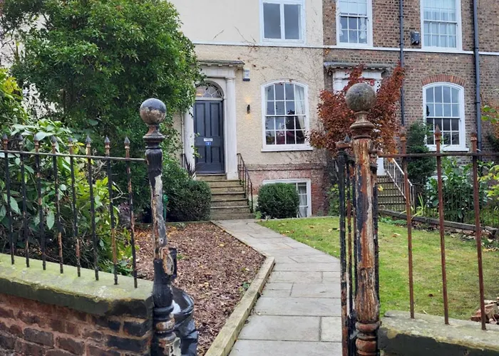 Mount Terrace York
