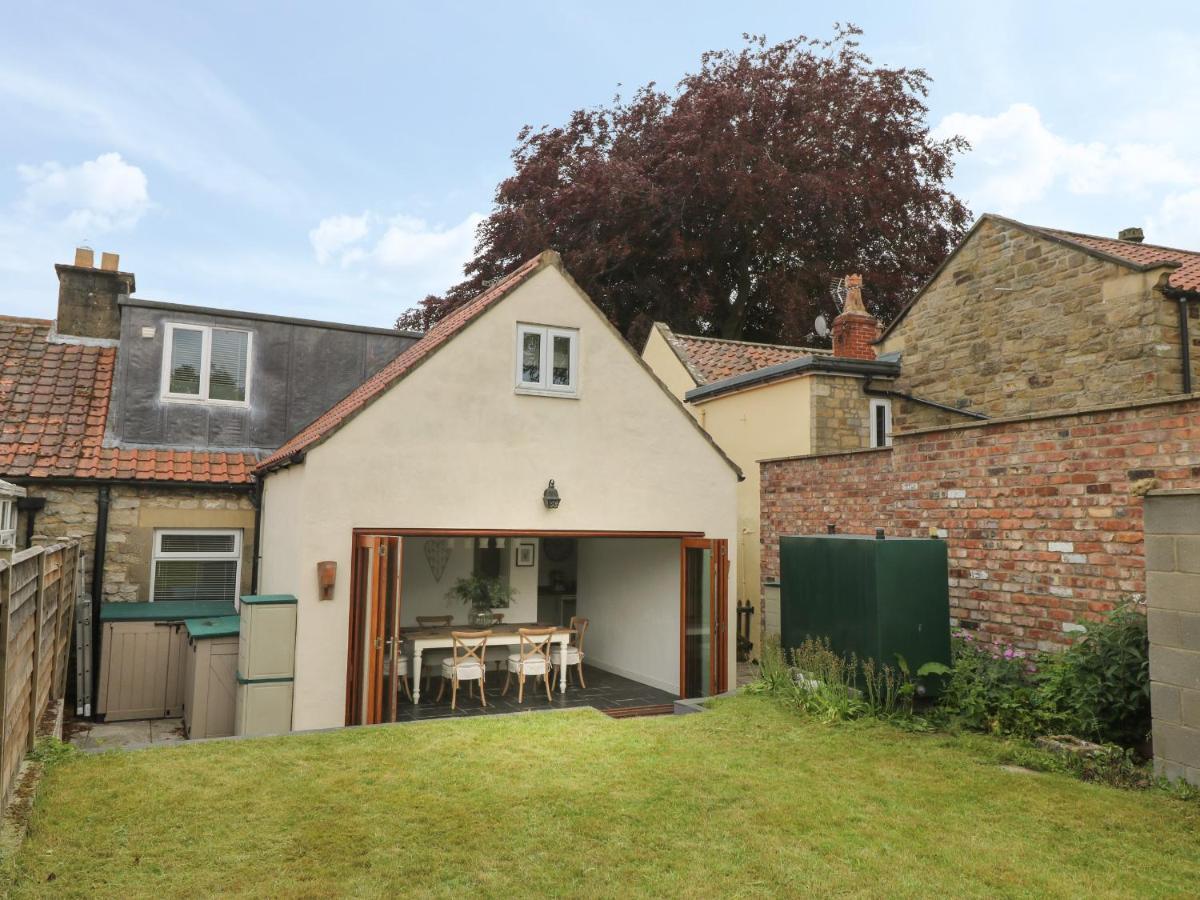 Holiday home Griff York