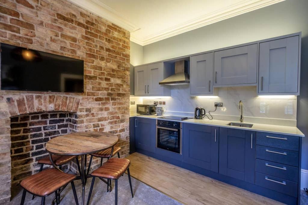 Bootham Contemporary - Free Parking Included
