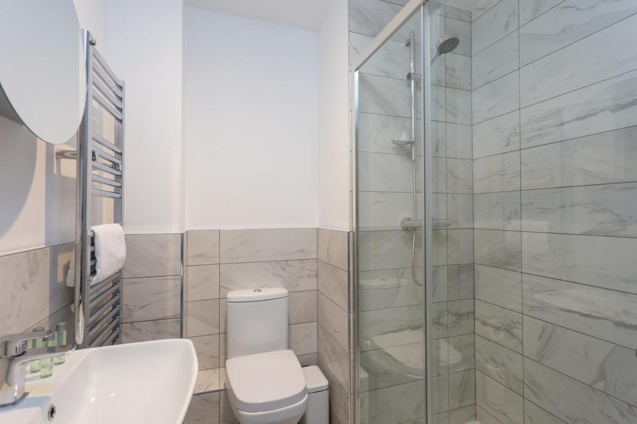 Aura Retreat With Free Parking Apartment *