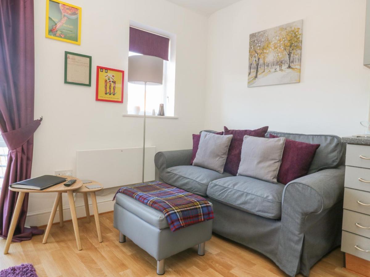 12 Woodsmill Quay Apartment