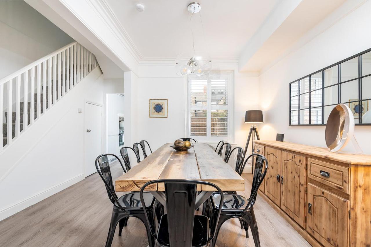 Elegant And Modern 5 Bed House I Pass The Keys Holiday home *