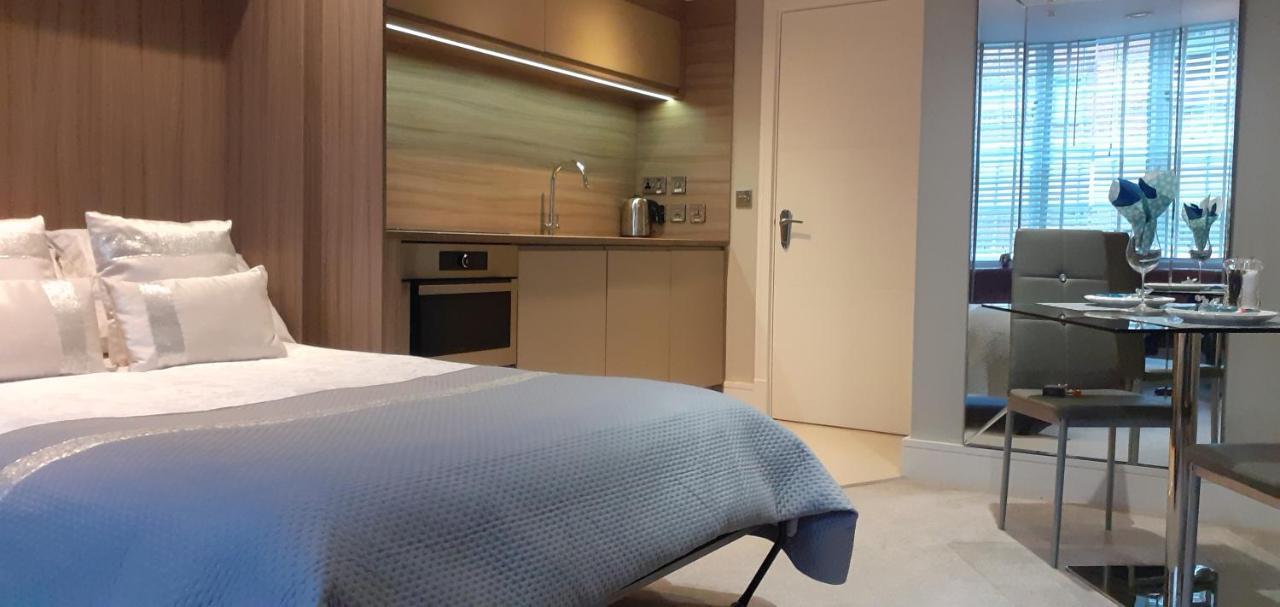 51 Cocoa Suites,rowntrees Wharf Apartment *