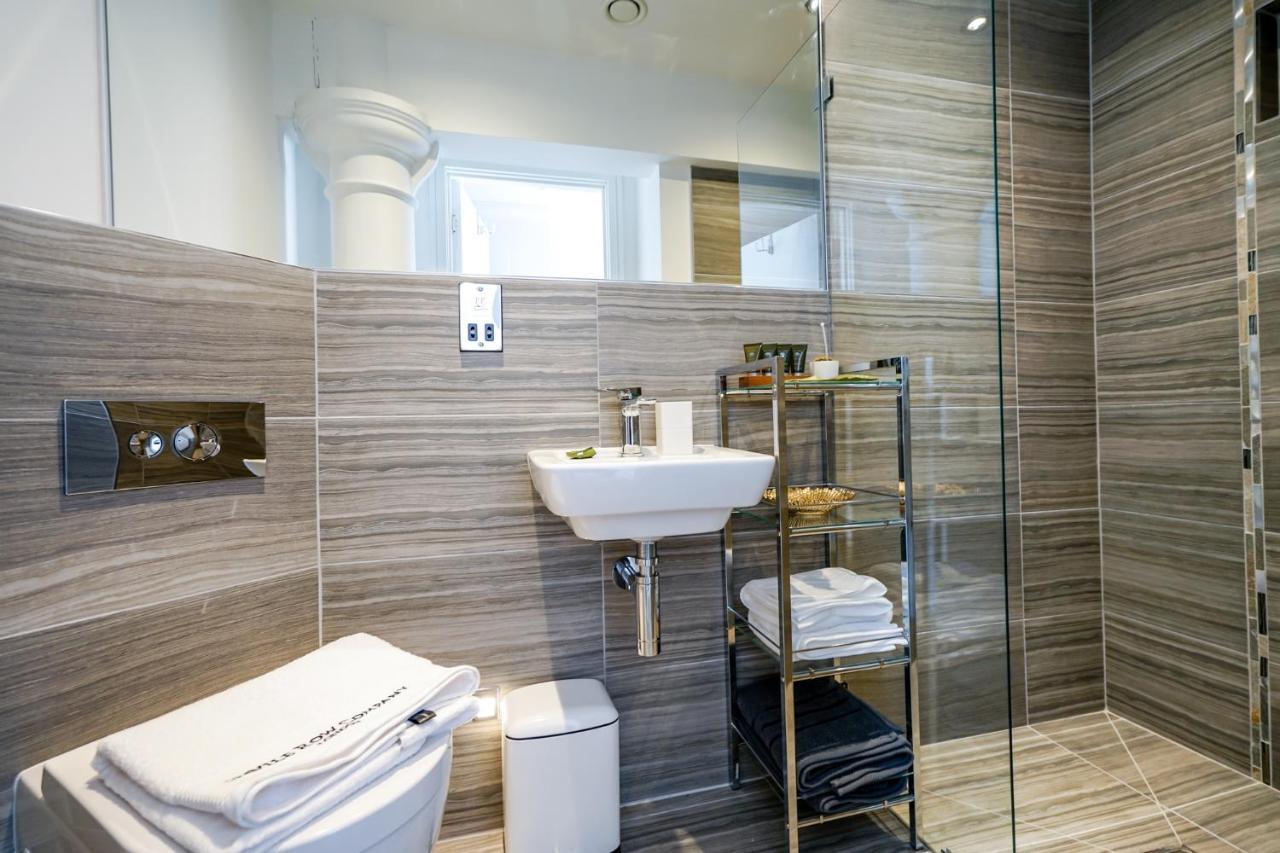 Apartment Cocoa River - Two Bed, Two Bath With Allocated Parking York