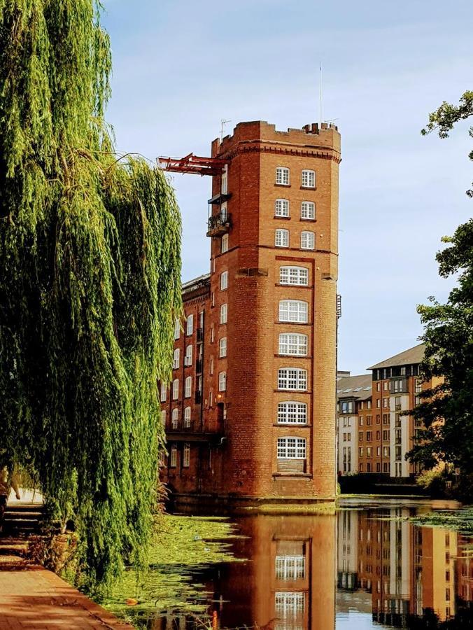 Apartment Cocoa River - Two Bed, Two Bath With Allocated Parking *