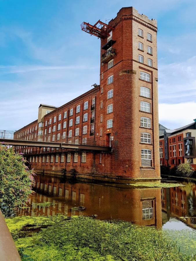 Apartment Cocoa River - Two Bed, Two Bath With Allocated Parking *