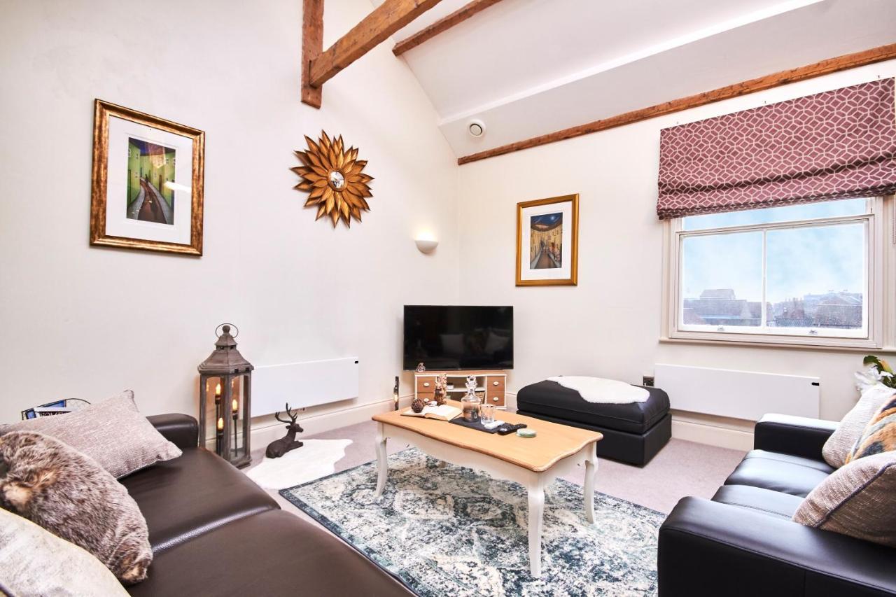 The Magical Gem Of - Sleeps 7 * York