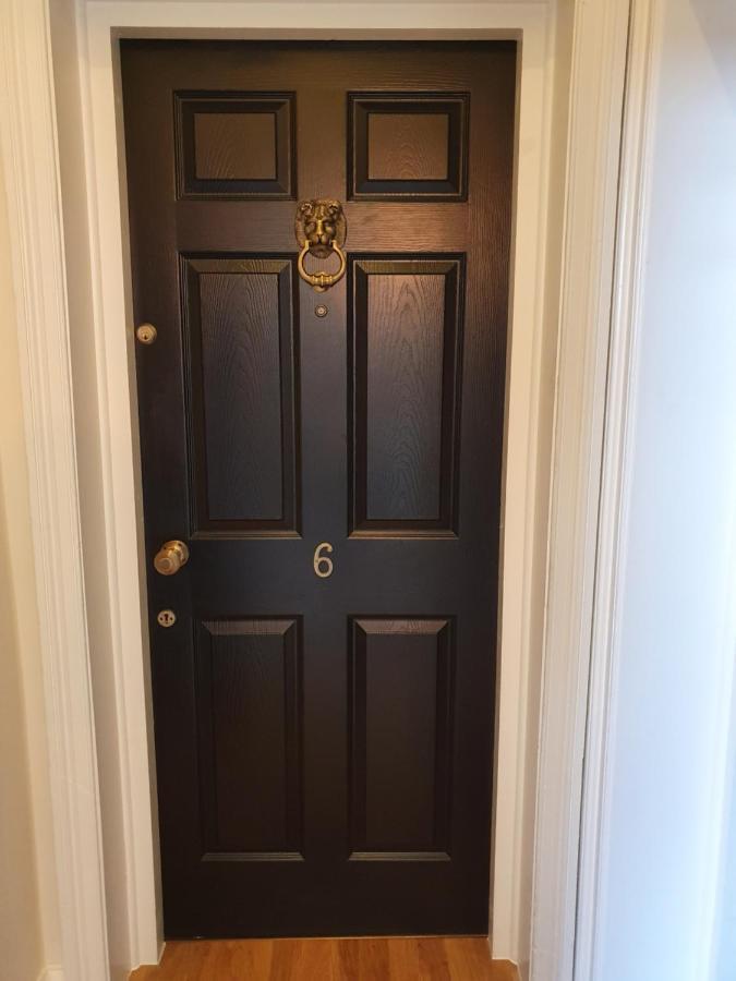 6 Rowntree House * York